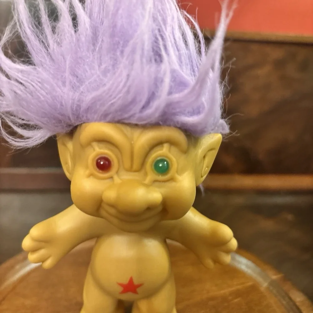Vintage Ace Novelty Treasure Troll Doll Purple Hair Jewel Eyes Red Star